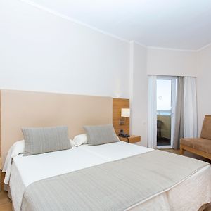 Habitación con Cama King
